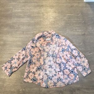 Hawaiian button up shirt